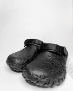 BlackOut Drift Clogs