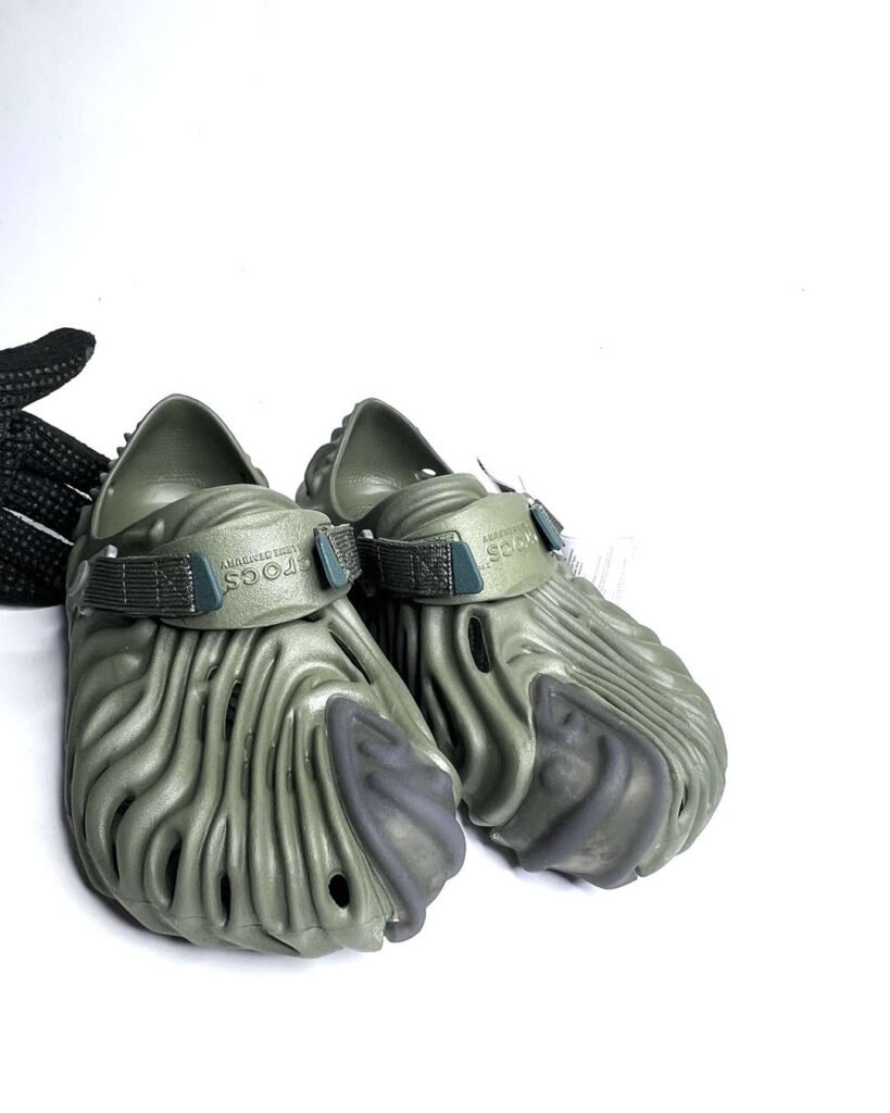 Forest Clogs