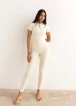 Two-Piece Seamless Activewear Set - Image 5