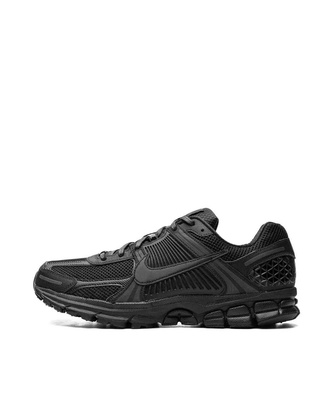 Zoom-Vomero-1.jpg Nike Zoom Vomero 5 - Image 1