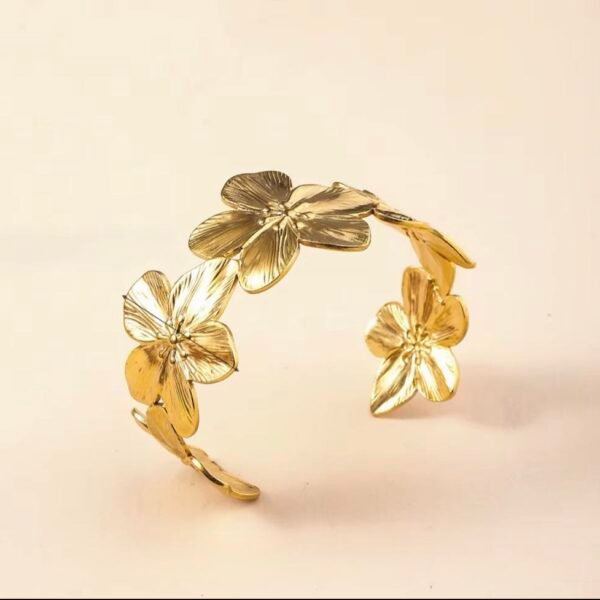 Briana cuff bangle