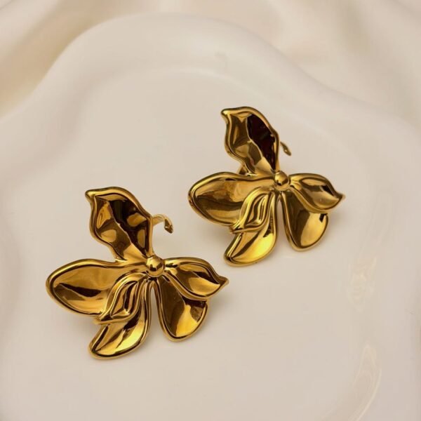 Bloom Ring