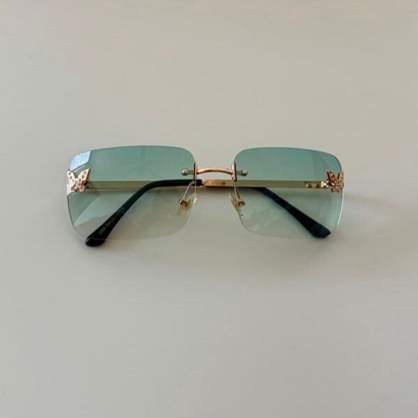 Y2K inspired sunglasses