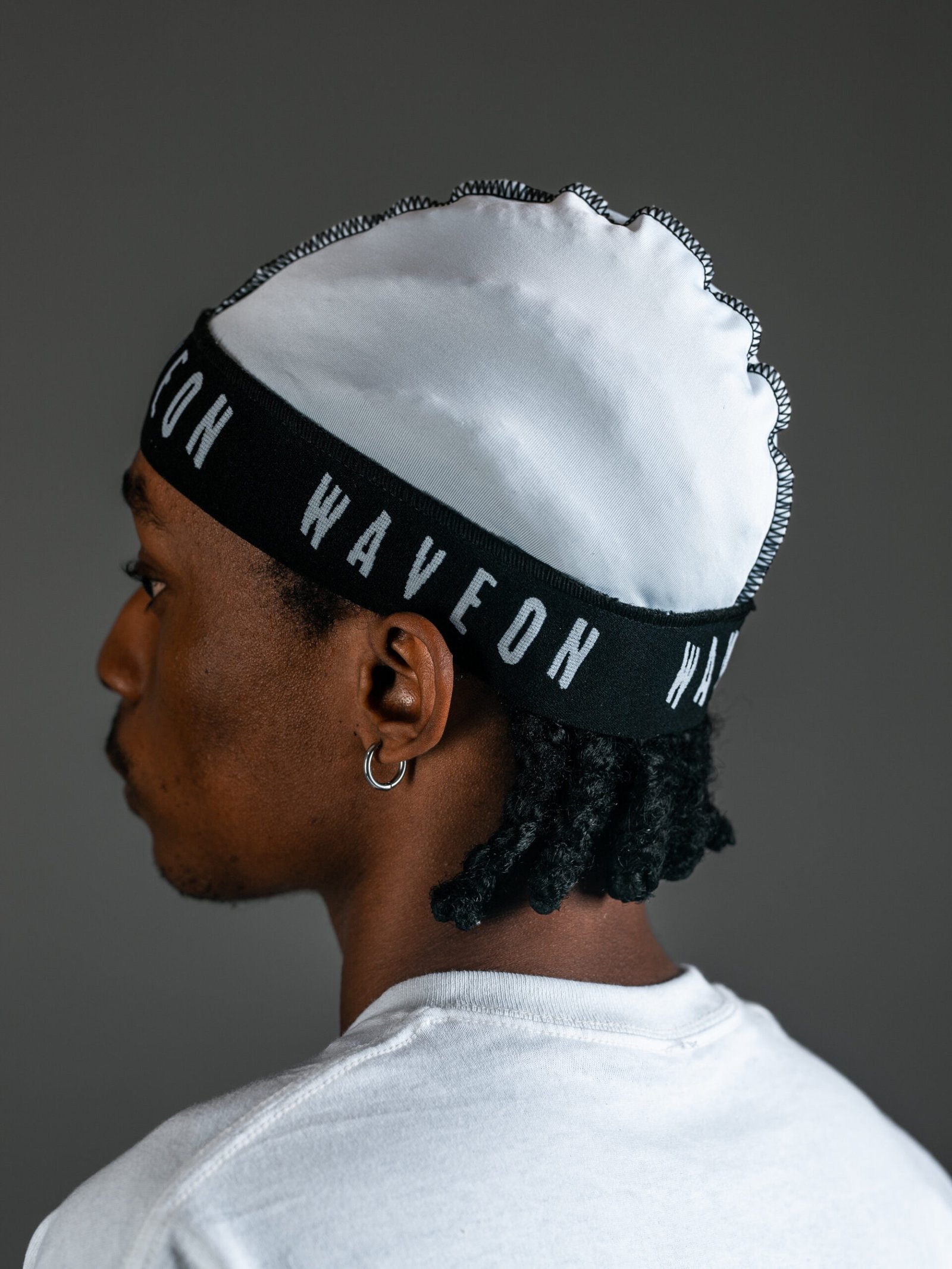 waveon-15-scaled White Elastic Band Wavecap - Image 1